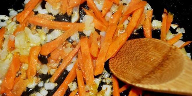 Рецепт перловой каши с тунцом и овощами