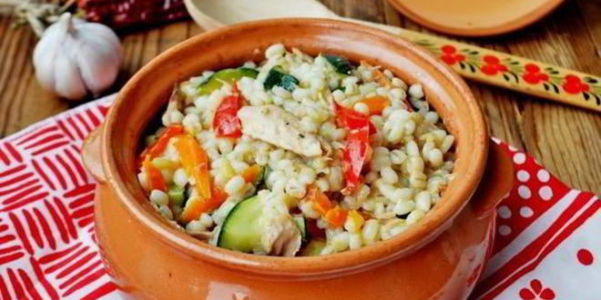 Рецепт перловой каши с тунцом и овощами