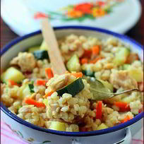 Рецепт Перловки, томленой с бараниной и овощами