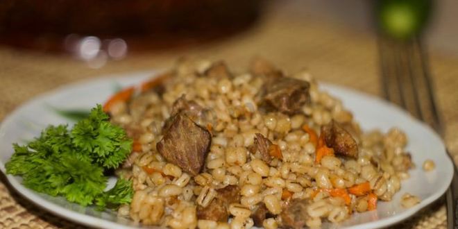 Рецепт перловки в духовке в горшочке с мясом говядины