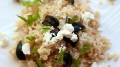 Рецепт Пшеничной каши с маслинами и мятой