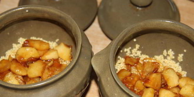 Рецепт пшенной каши с карамельными яблоками