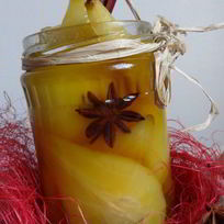 Быстрые груши в шафрановом сиропе