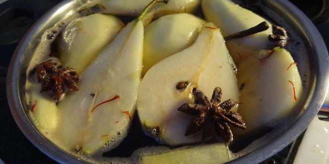 Рецепт быстрых груш в шафрановом сиропе