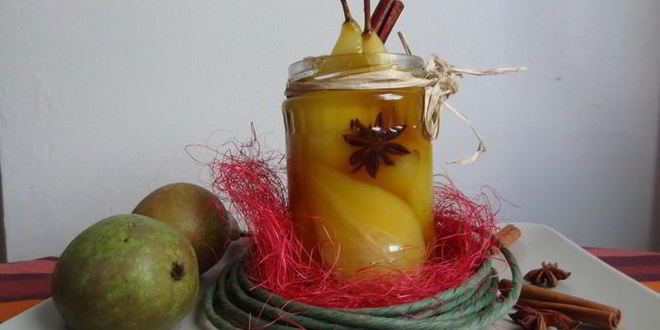 Рецепт быстрых груш в шафрановом сиропе