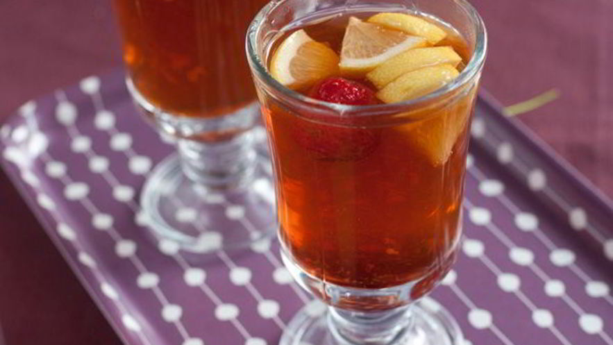 Рецепт имбирного чая с клубникой