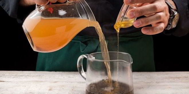 Рецепт имбирного чая с яблоком и лаймом