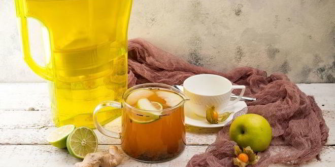 Рецепт имбирного чая с яблоком и лаймом