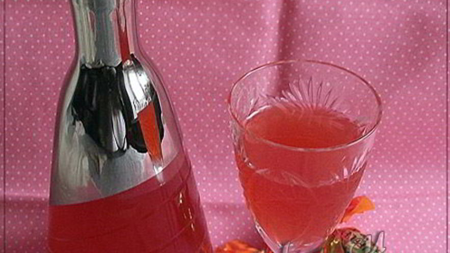 Рецепт клубничного вина