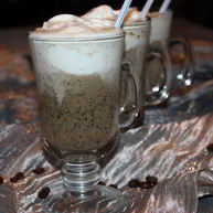 Рецепт Кофе гляссе со страчателлой