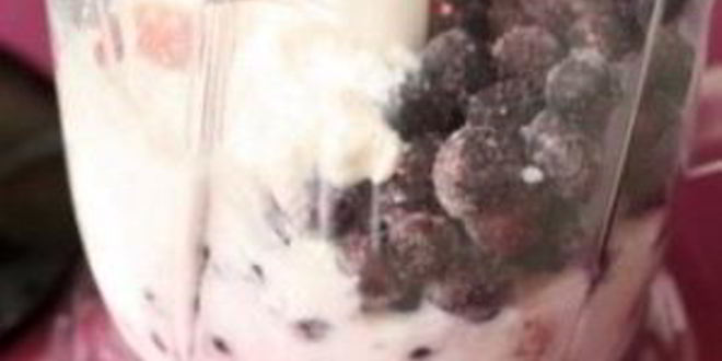 Рецепт кокосового коктейля с ягодами