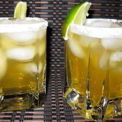 Рецепт Итальянских маргаритов с Амаретто и текилой