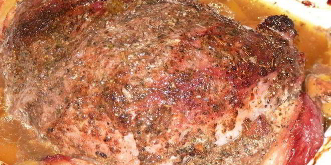 Рецепт запеченной телятины с вином и персиками