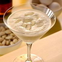 Рецепт Яичного коктейля с виски