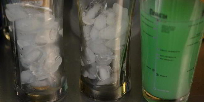 Рецепт коктейля с кюрасао ликером