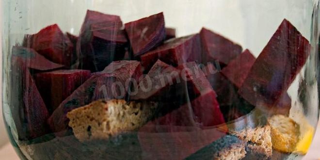 Рецепт свекольного красного кваса из сырой свеклы