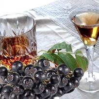 Рецепт Ликера из черноплодной рябины