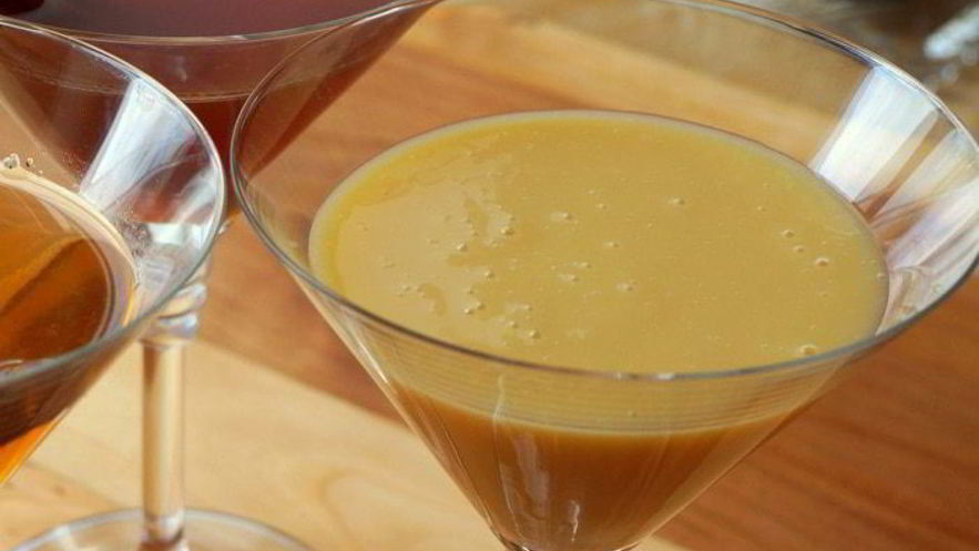 Рецепт ликера яичного адвокат