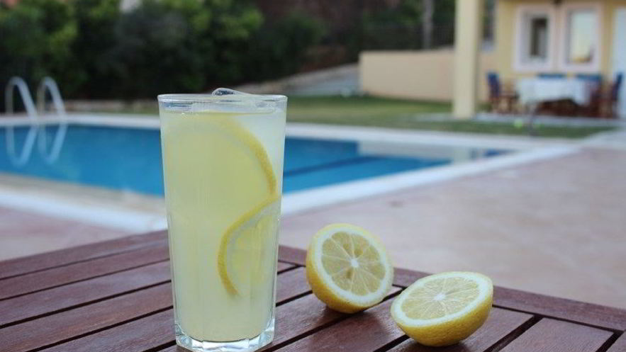 Рецепт домашнего лимонада из лимонов