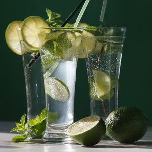 Рецепт Лимонада с мятой и лаймом