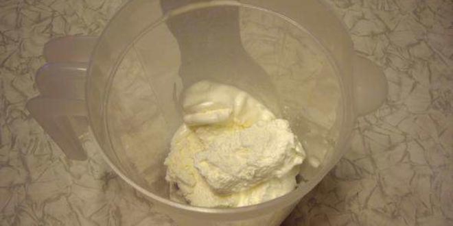 Рецепт коктейля молочного с кусочками фруктов и шоколада