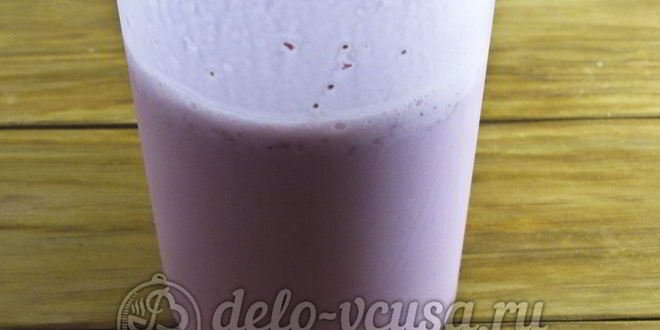 Рецепт молочного коктейля с клубникой и мороженым