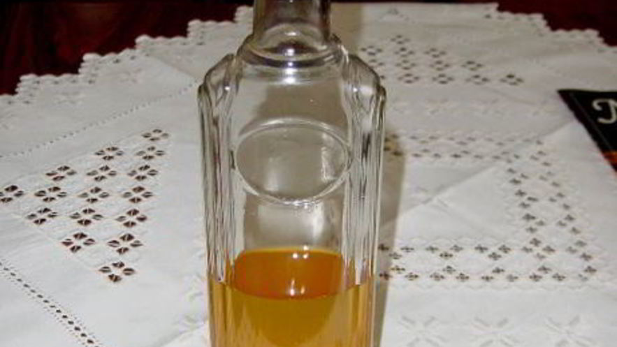 Рецепт домашней наливки из айвы