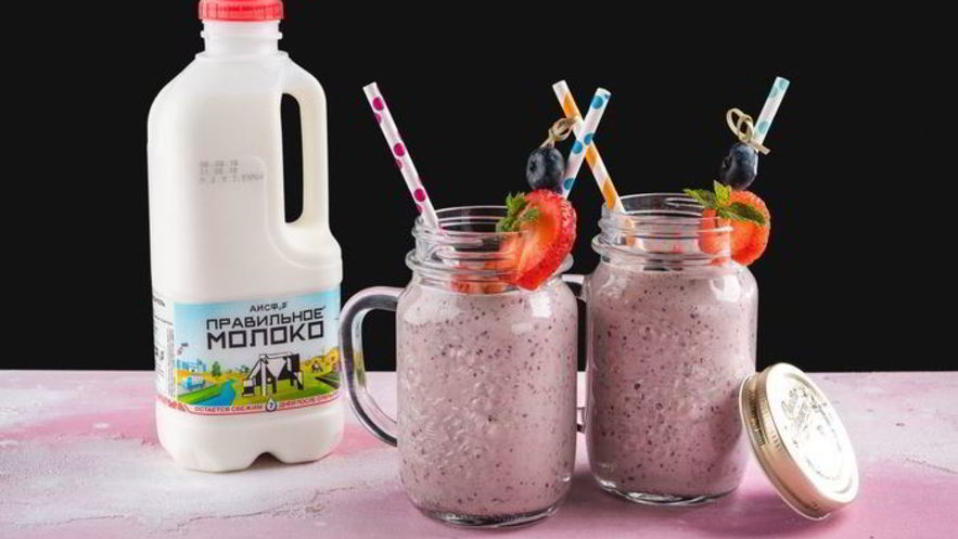 Рецепт смузей с голубикой и бананом