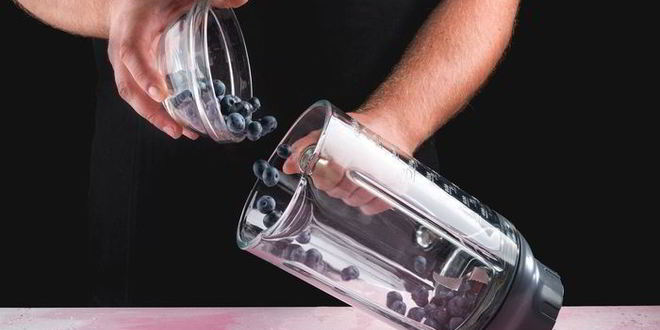 Рецепт смузей с голубикой и бананом