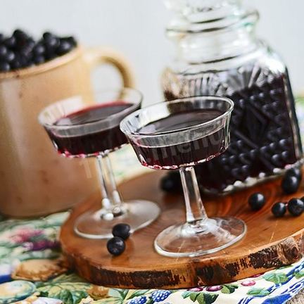 Рецепт Вина из черной рябины
