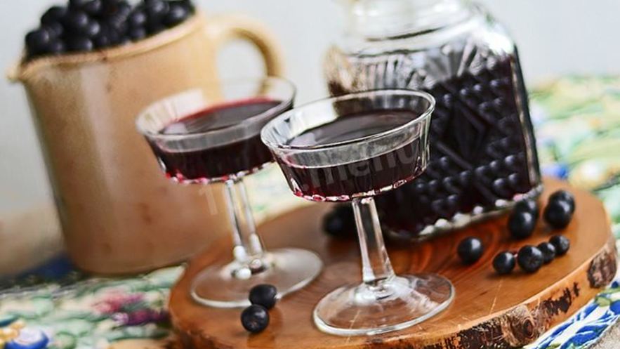 Рецепт вина из черной рябины