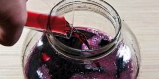 Рецепт вина из рябины