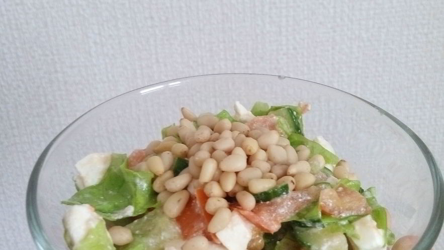 Рецепт греческого салата с кедровыми орешками