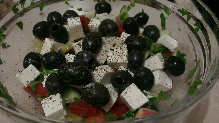 Рецепт греческого салата с зеленью