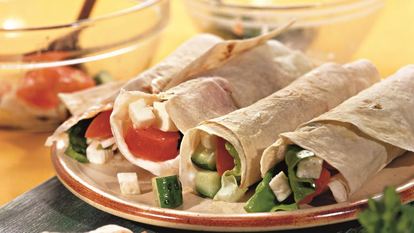 Рецепт Греческого салата в лаваше