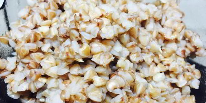 Рецепт салата из гречки со свеклой и брынзой