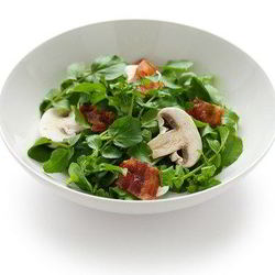 Рецепт Грибного салата с прошутто и трюфельным маслом