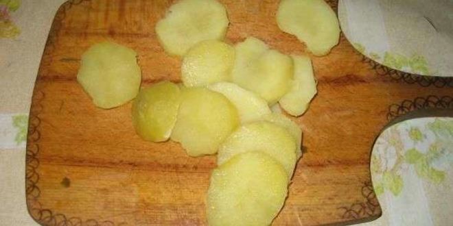Рецепт салата картофельного с грибами