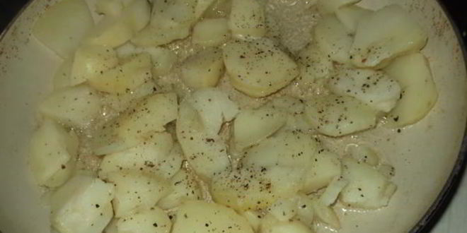 Рецепт салата с картофелем и грибами