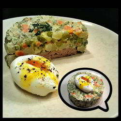 Рецепт Оливье на мясной подушке