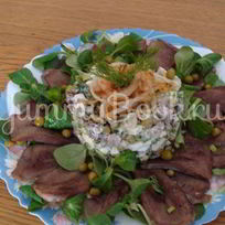 Рецепт Оливье с каперсами и языком