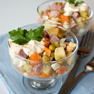 Рецепт Оливье с копченым языком