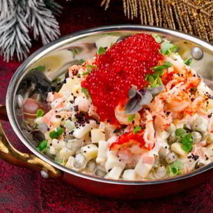 Рецепт Оливье с раковыми шейками