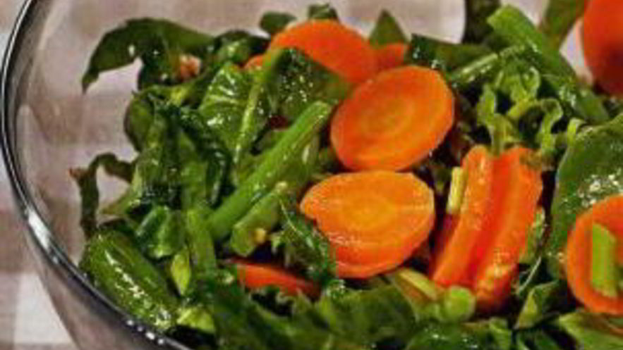 Рецепт салата из моркови и шпината