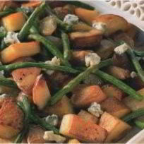 Рецепт Салата из жареного картофеля, фасоли и сыра