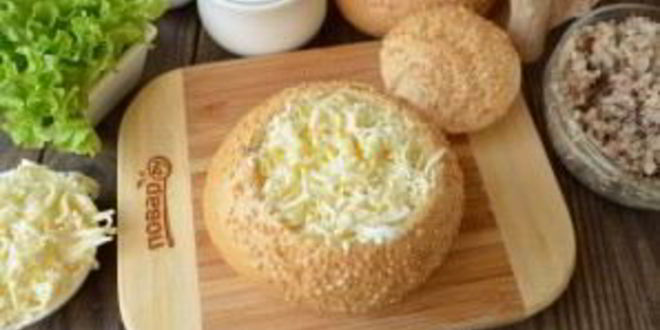 Рецепт булочек, фаршированных салатом мимоза