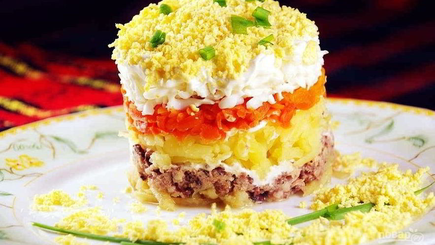 Рецепт мимозы с консервой