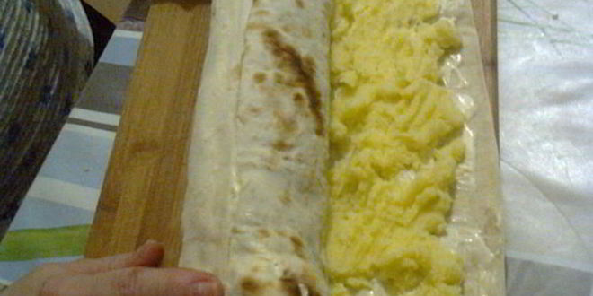 Рецепт мимозы в рулете из лаваша