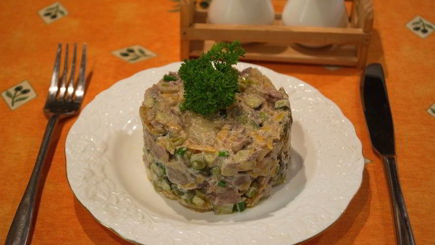 Рецепт салата обжорка с печенью