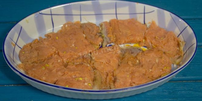 Рецепт горбуши под шубой в духовке